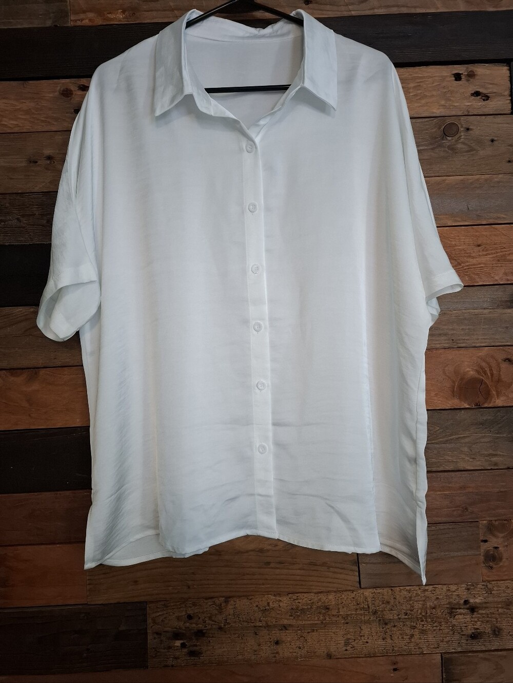 NWOT Mari Gabriel White Button Down Maternity Shirt - L - Picture 3 of 6